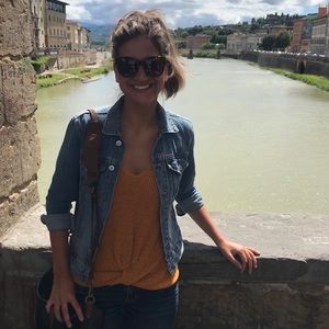 Meet your Posher, Sarah